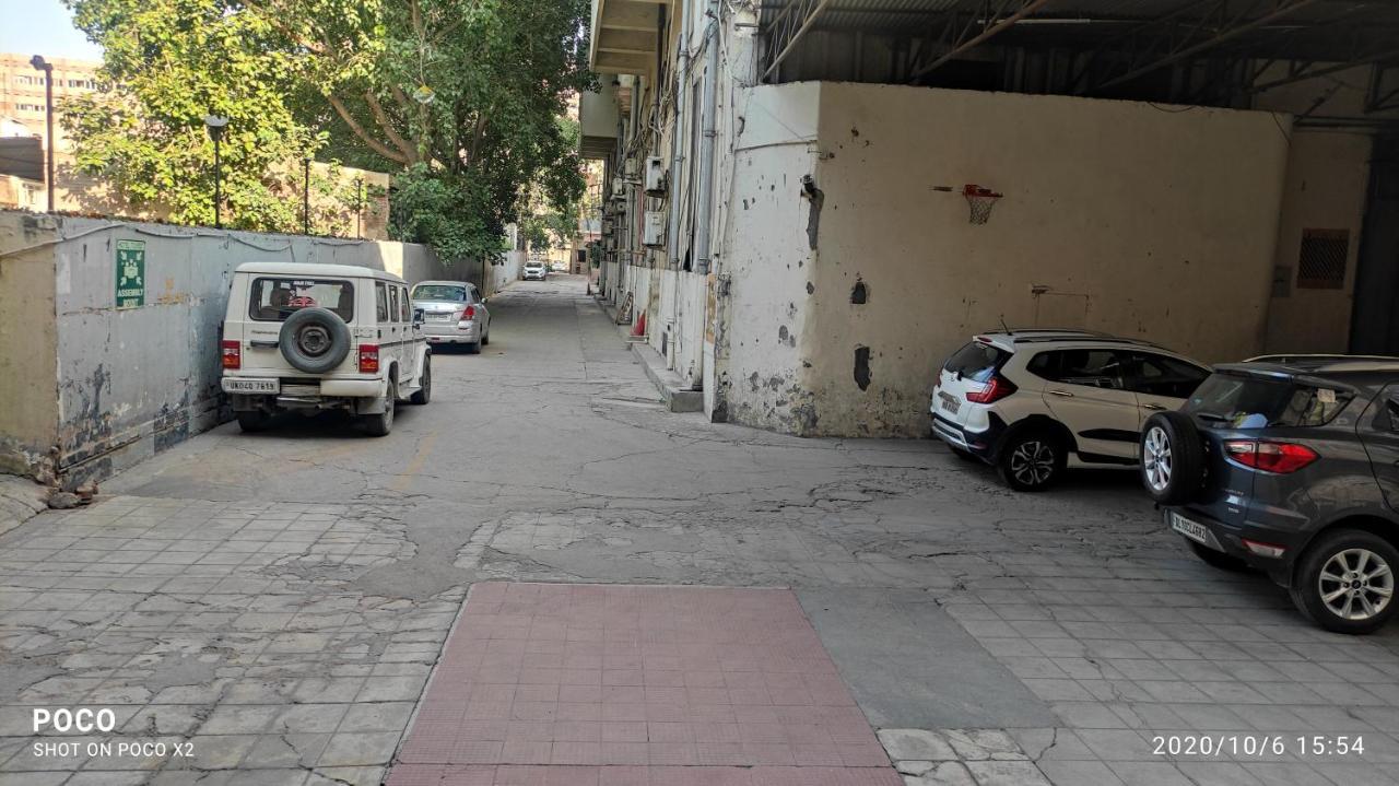 Hotel The Tourist - 1 Min From New Delhi Railway Station Экстерьер фото