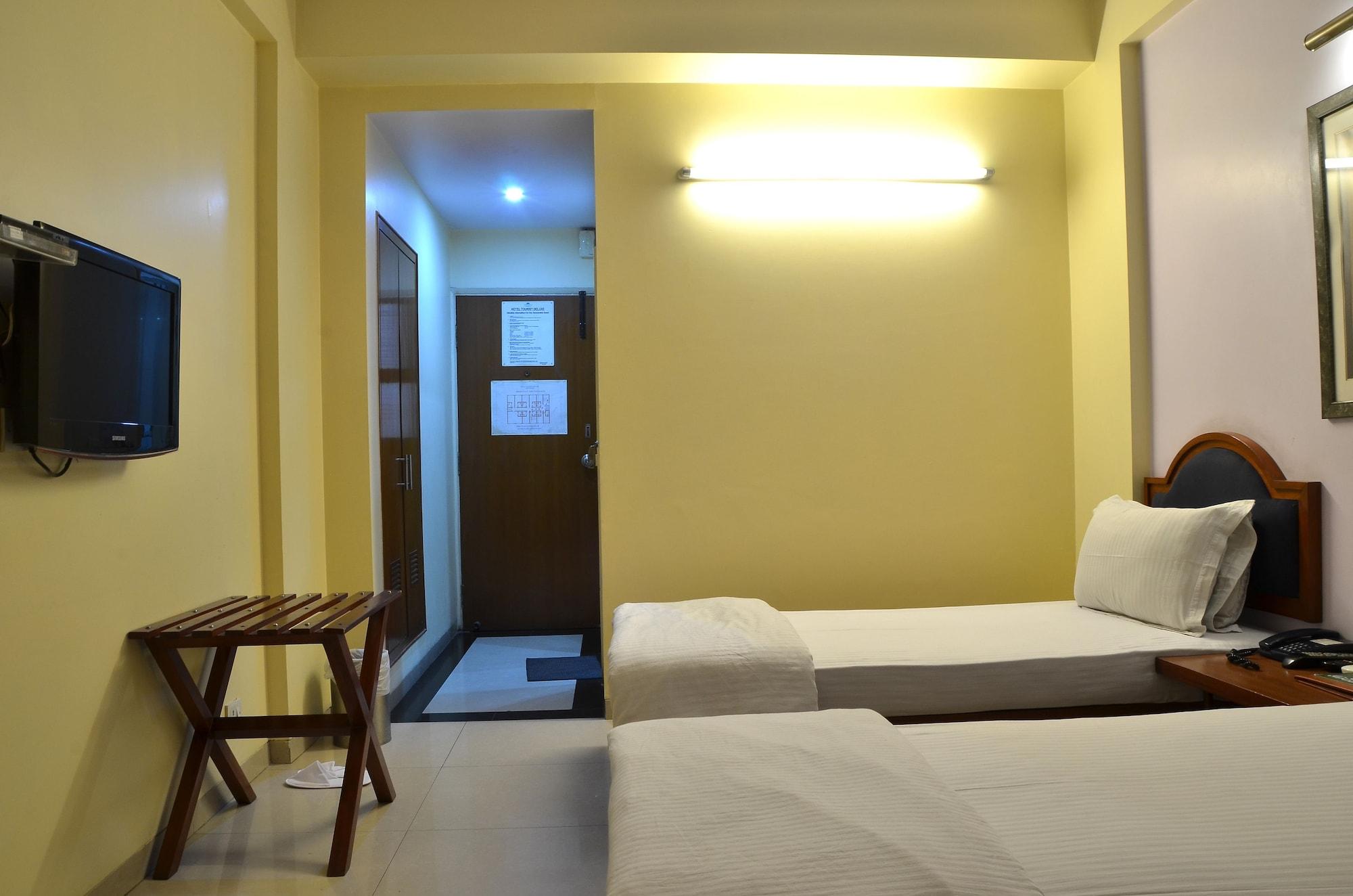 Hotel The Tourist - 1 Min From New Delhi Railway Station Экстерьер фото