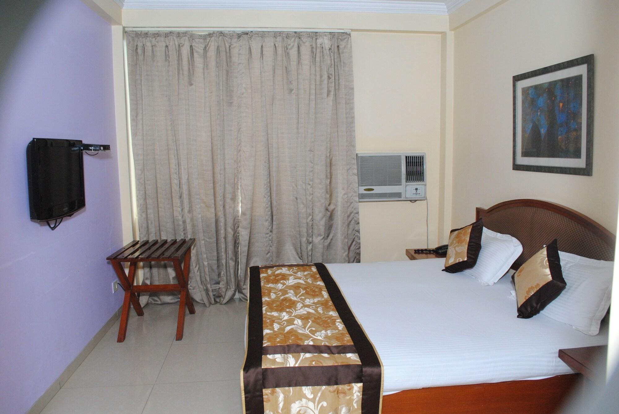 Hotel The Tourist - 1 Min From New Delhi Railway Station Экстерьер фото